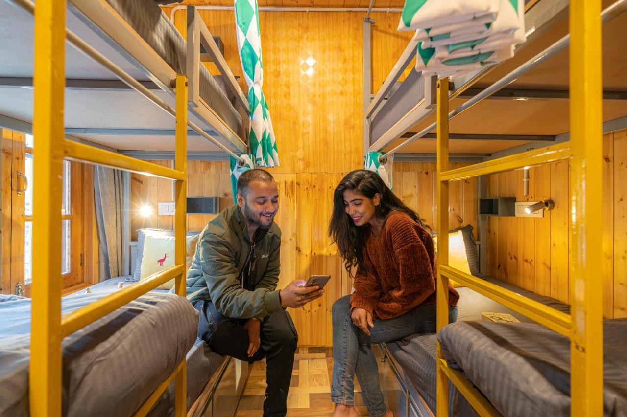 Whoopers Boutique Kasol Hostel Buitenkant foto