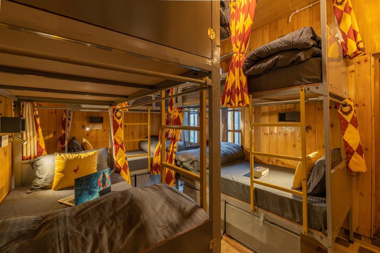 Whoopers Boutique Kasol Hostel Buitenkant foto