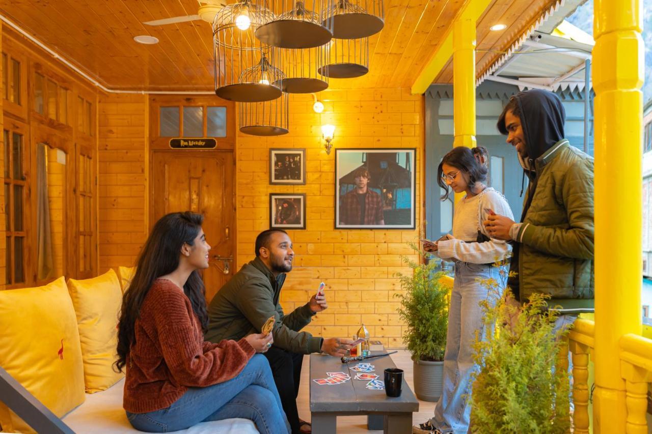 Whoopers Boutique Kasol Hostel Buitenkant foto