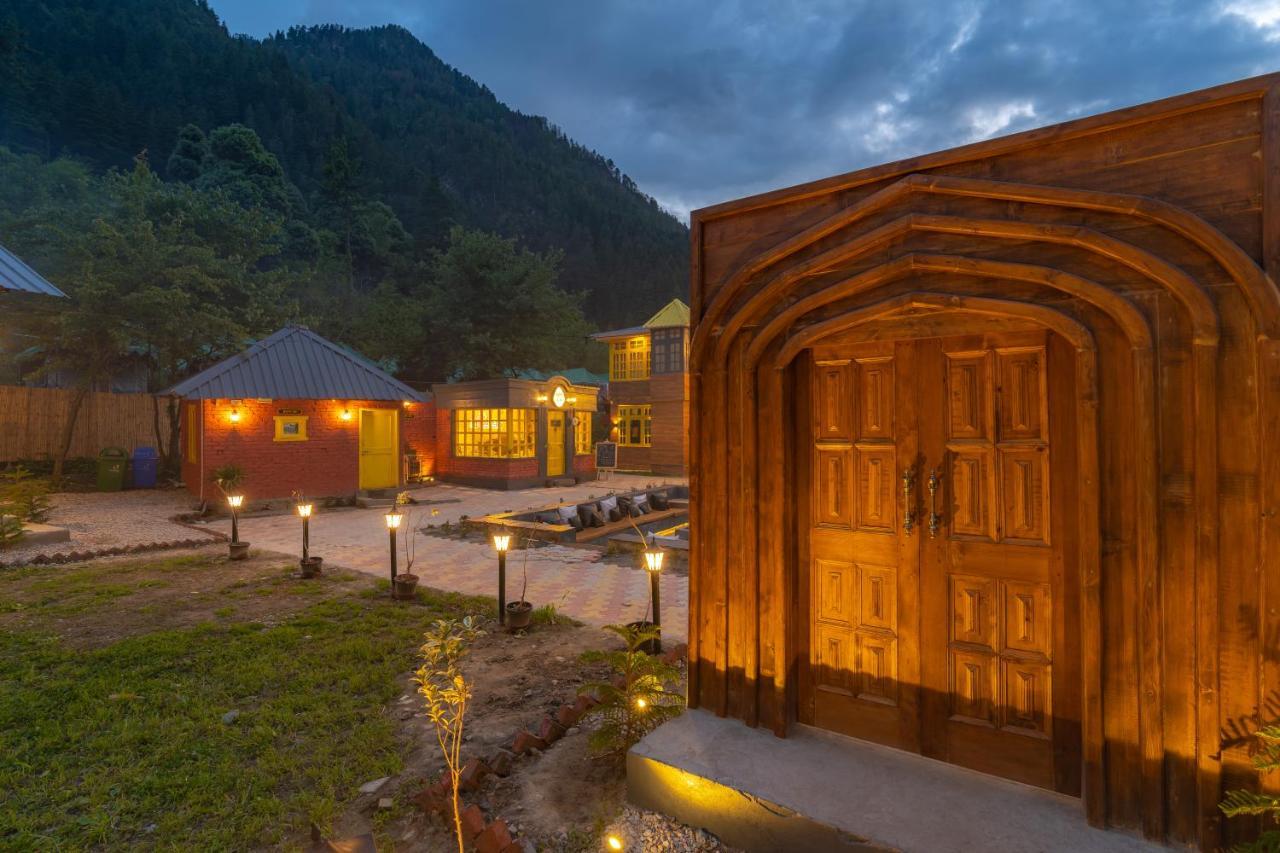Whoopers Boutique Kasol Hostel Buitenkant foto