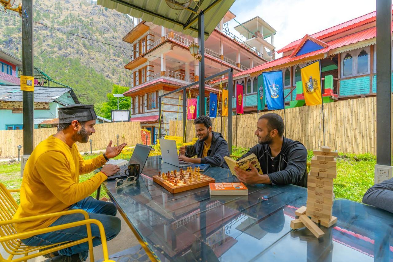 Whoopers Boutique Kasol Hostel Buitenkant foto